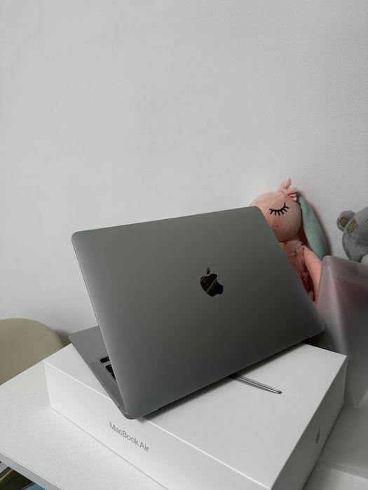 Продам макбук эйр