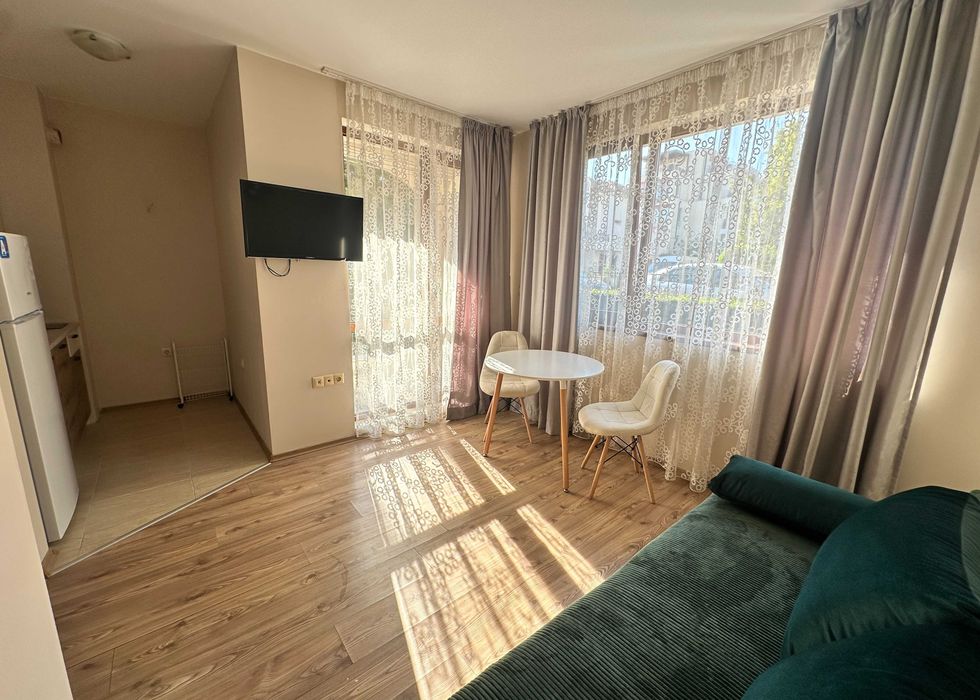 Продава се Едностаен апартамент в с. Равда, Област Бургас - 35 кв.м за 1600 €/кв.м - Снимка #3