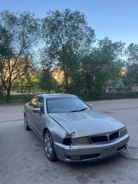 Mitsubishi Diamante