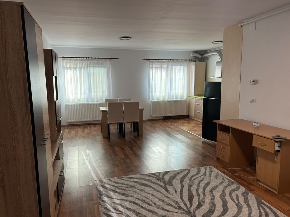 Apartment de închiriat — fotografia 1