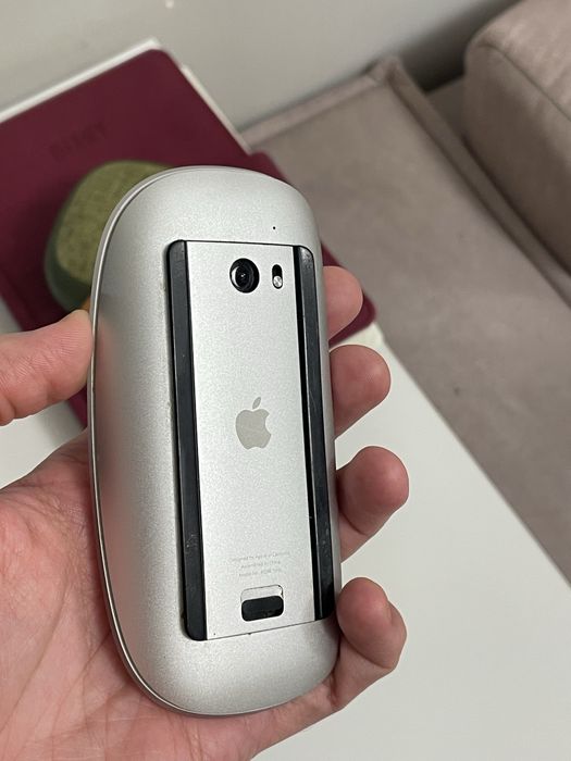 Мышь Apple Magic Mouse