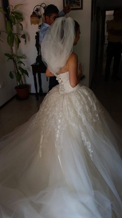Vând rochie mireasă