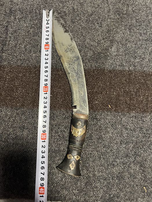 непалско угри рична изработка