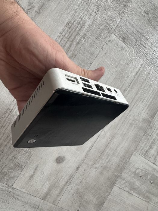 Mini PC Intel NUC5i5RYK – i5