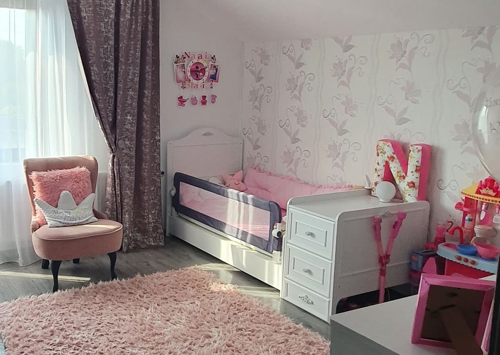 Vând pătuț bebe transformabil 75x165cm