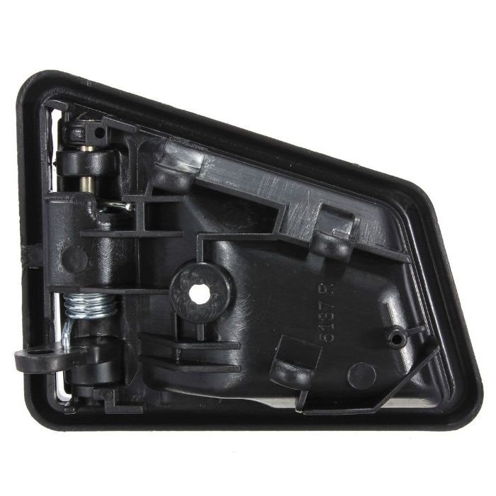 Вътрешна  дясна дръжка врата Сузуки витара Suzuki Vitara