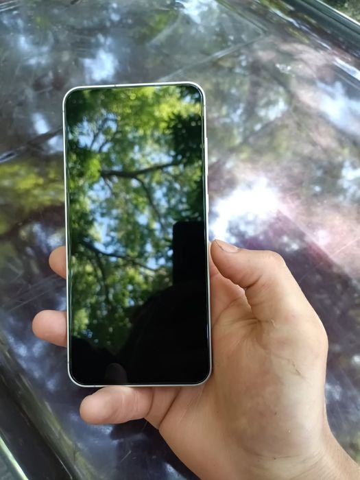Срочно Samsung s24FE