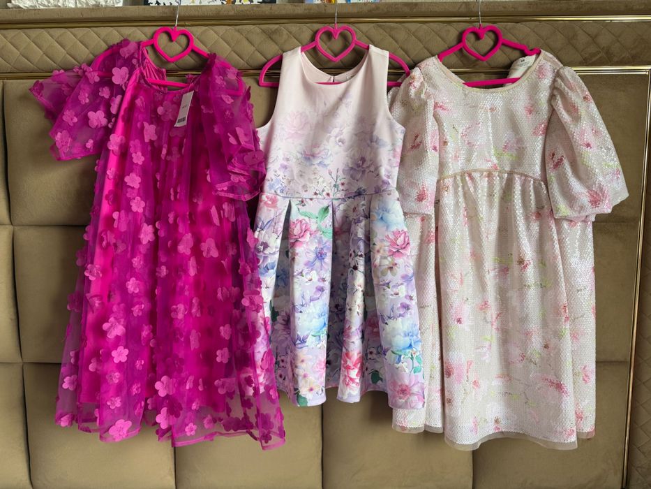 Rochii pentru fete, 9–10 ani, mărimea 134. Noi sau în stare foarte bună. Branduri Next și H&M.