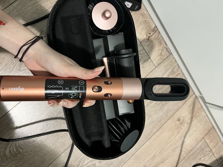 Dyson airwrap pink champagne