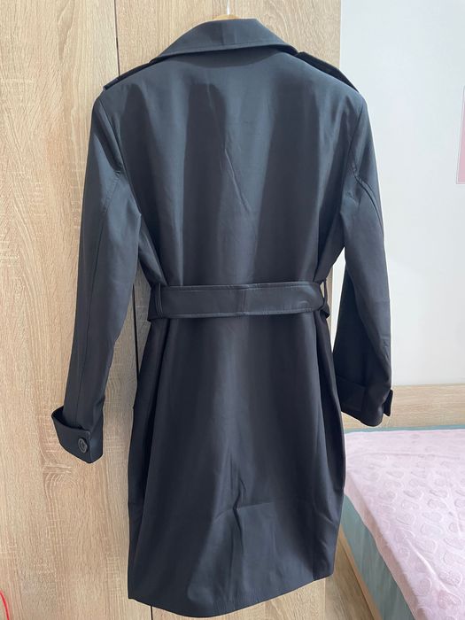 Нов тренч от Pause