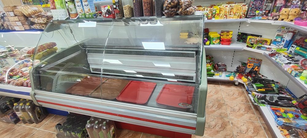 Витрина Двина-150-ВСн универсальная холодильная