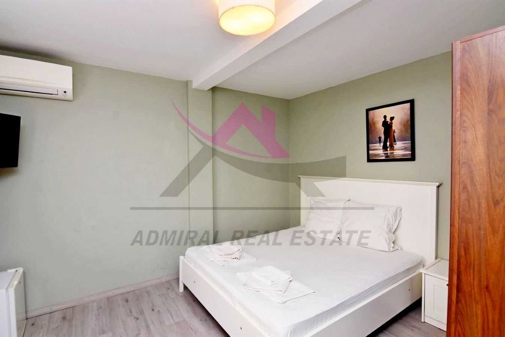 Дава се под наем Двустаен апартамент в к.к. Св.Св. Константин и Елена - 80 кв.м за 650 € - Снимка #1