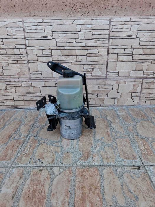 Ел.хидравлична помпа за Ford Focus MK2,Kuga,C-Max,Mondeo