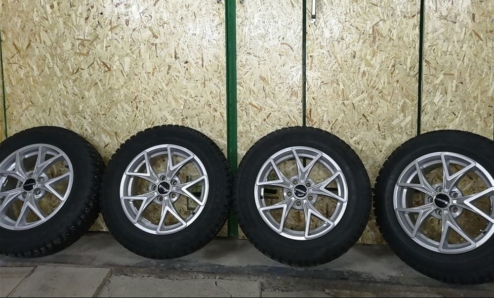 Продам колеса  в сборе на 15!