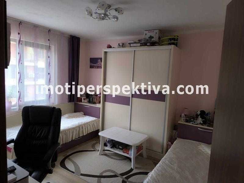 Продава се Тристаен апартамент в Пловдив, Остромила - 128 кв.м за 1305 €/кв.м - Снимка #5