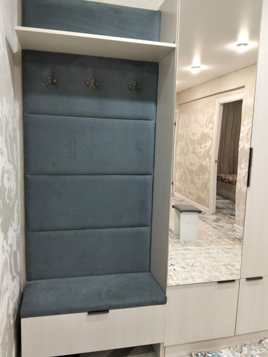 Продам шкаф В прихожую