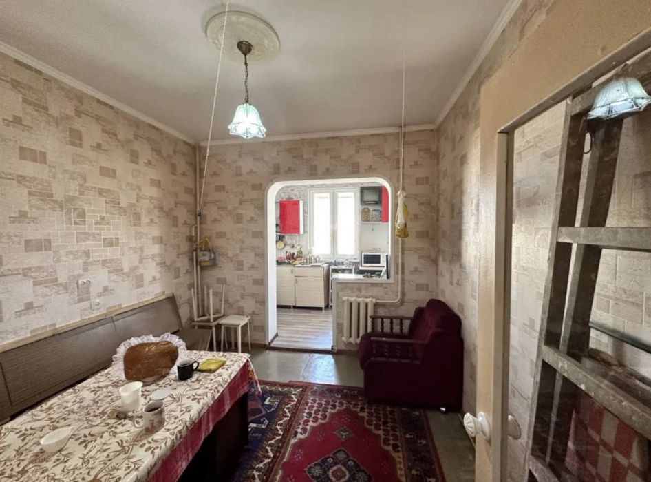 4х комнатная Разделка Сергели-7 90м² Продаётся квартира •