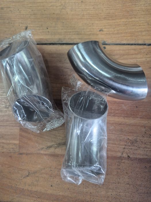 Coturi inox de 38, manere usi din inox , stalpi plexiglass