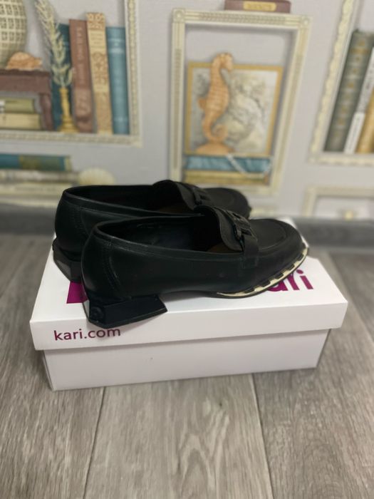 Лоферы, кожанные.