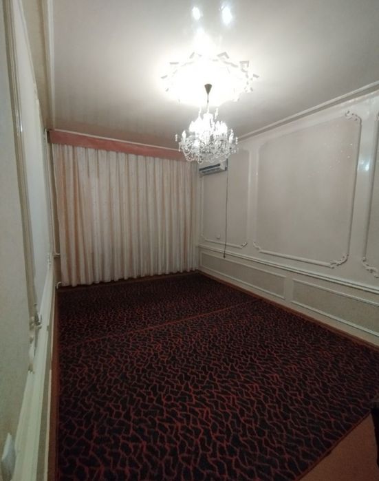 Yunusobod metroni yonida 2daqiqalik yol kere lokatsiya qulay