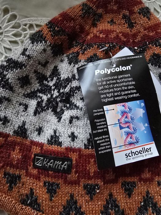 Оригинални ,зимни,  плетени шапки на ,,Kama""