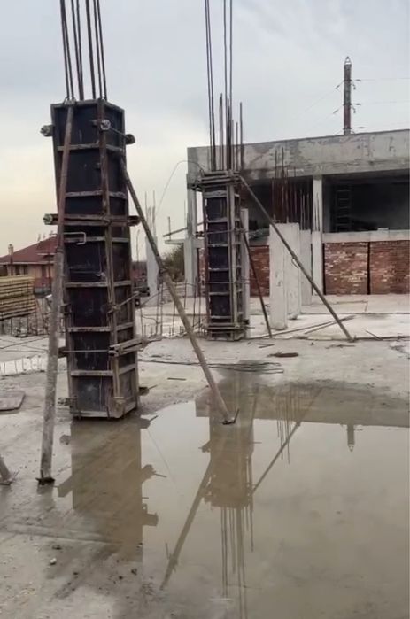 Самодельные опалубки для колонн, очень в хорошем состоянии