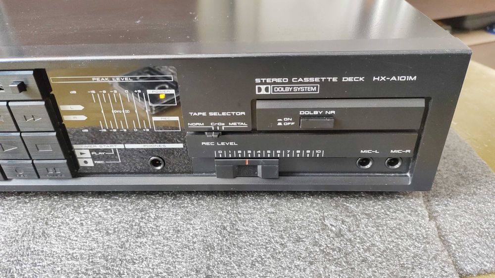 дек Akai  HX-A101M