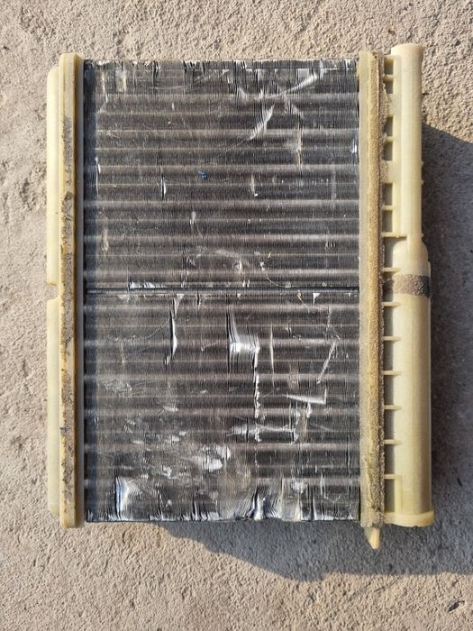 Продам радиатор печки BMW E34, бу