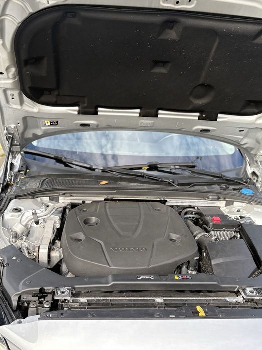 Volvo V60 Cross Country D3 AWD