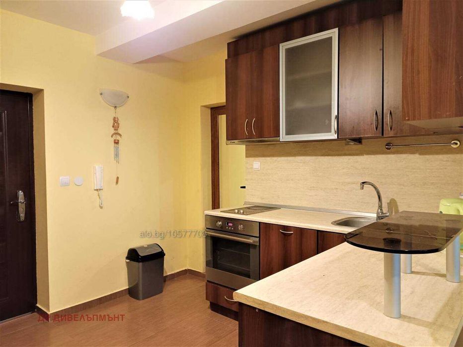 Продава се Двустаен апартамент в Свети Влас - 68 кв.м за 1148 €/кв.м - Снимка #2