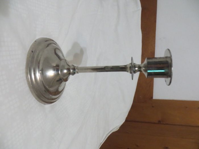 Антикварни свещници