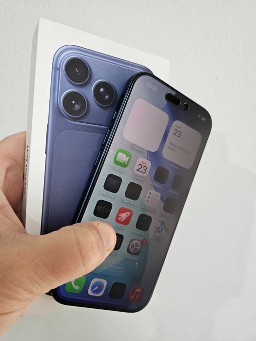 Iphone 17 Pro, 256 Gb, neverlock, ca nou la cutie.