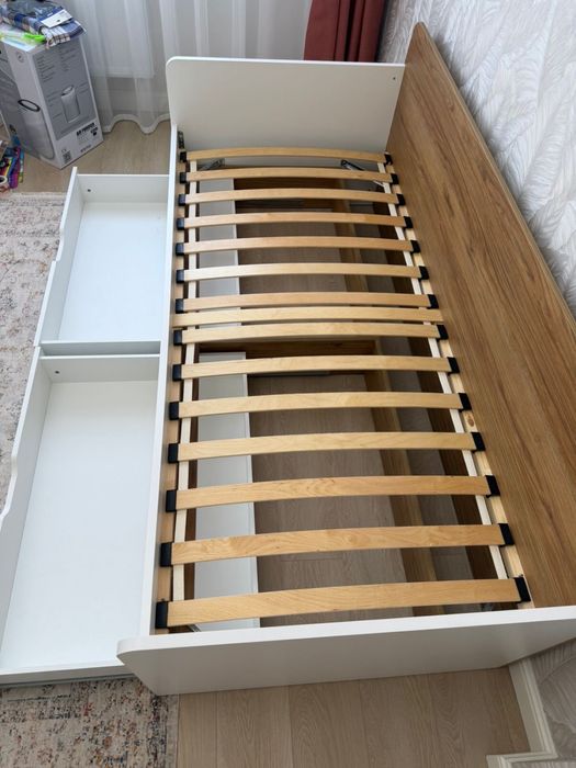 Детский кровать