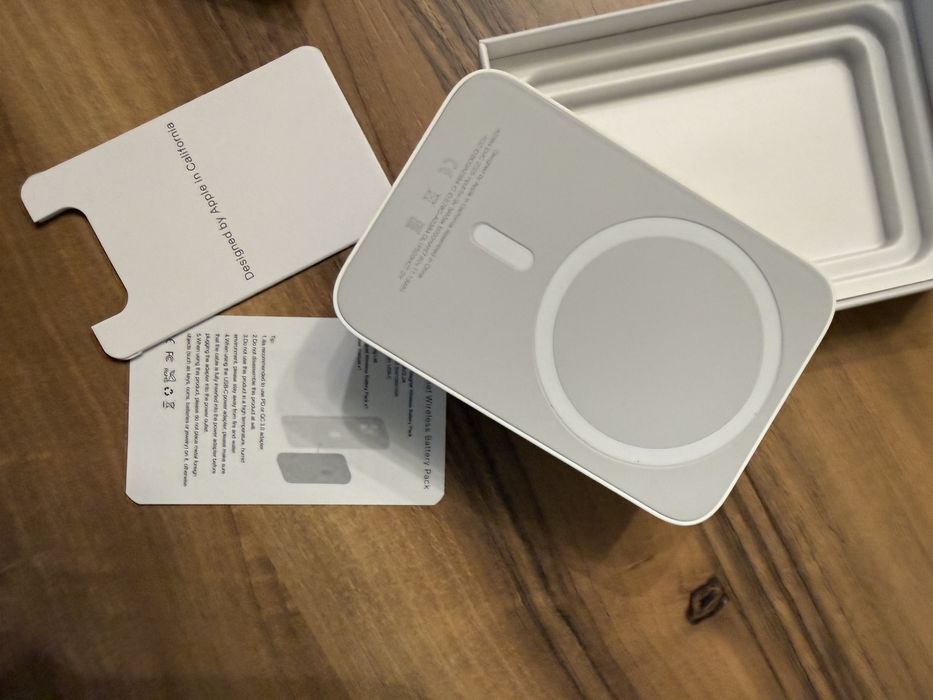 iPhone battery pack