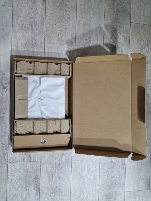 Продам ультрабук Acer Swift 1