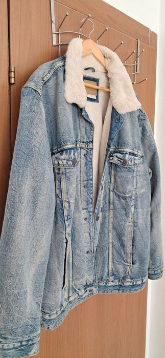 Мъжко дънково яке с каракул