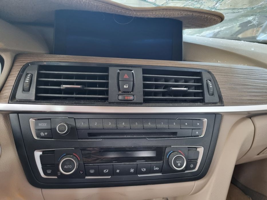 Интериорни лайсни бмв f30 bmw ф30 320д 330д 335д 340