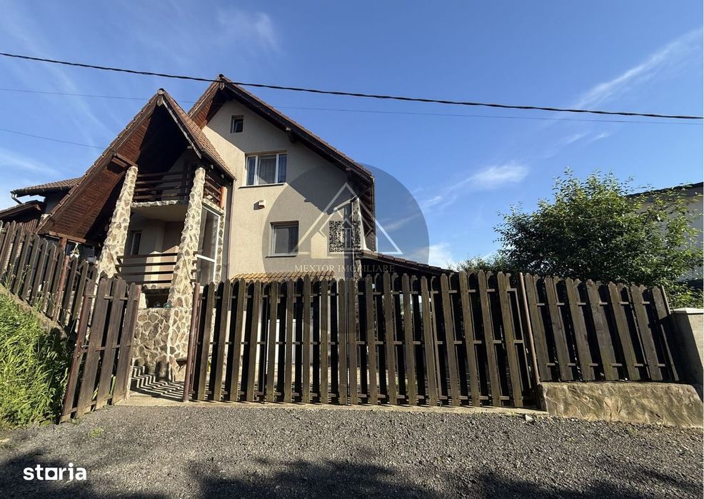 Casa moderna de vanzare, Medias