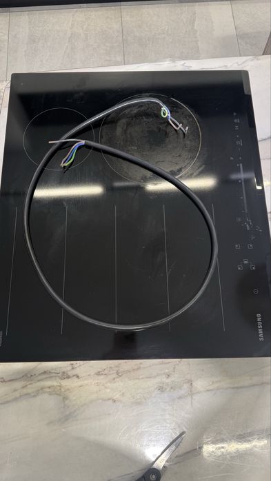 Электрическая поверность