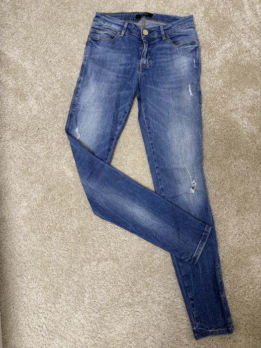 Дънки Guess и Calvin Klein