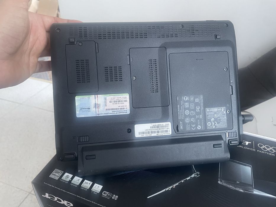 Se vinde leptopuri acer (ASPIR ONE PRO) (4 bucati )