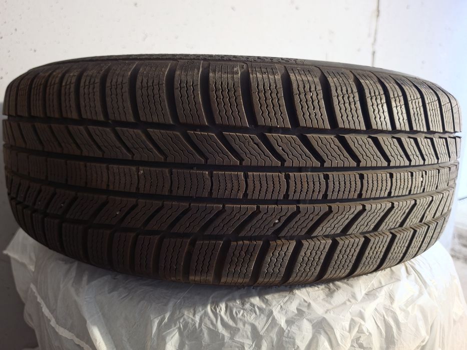 Jante originale Toyota RAV4 19 + anvelope iarnă Continental 235/55 R19 + Senzori TPMS OEM