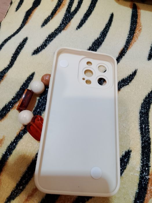 Продам чехол iphone 13 pro