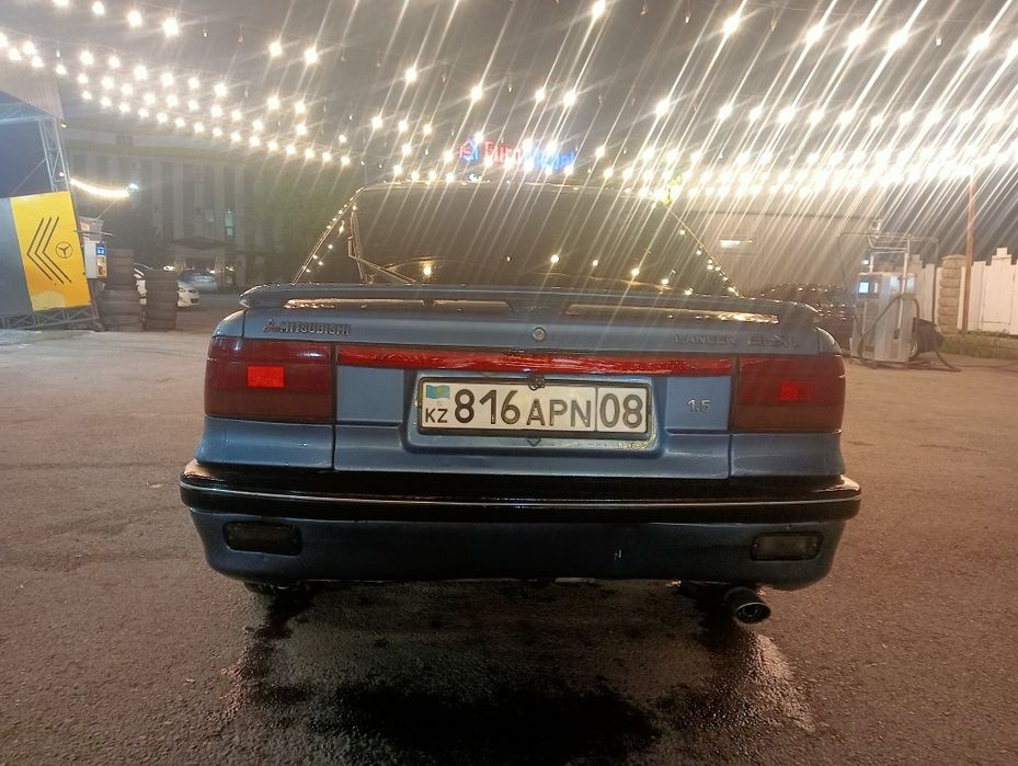 Митсубиси Лансер