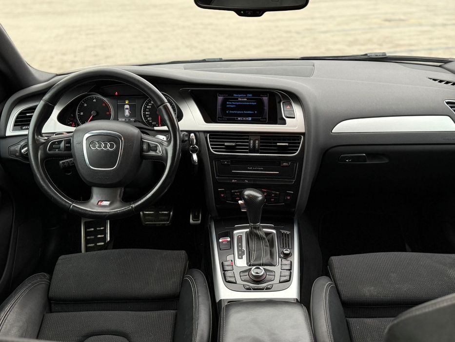 AUDI A4 Avant 2011 — imagine 3