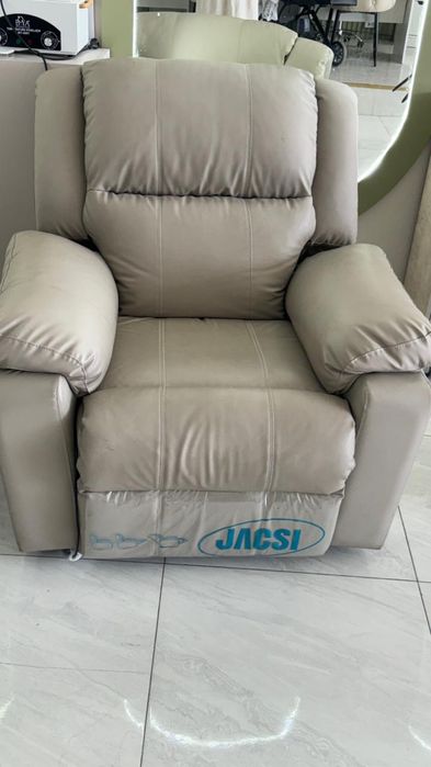 Реклайнер кресло