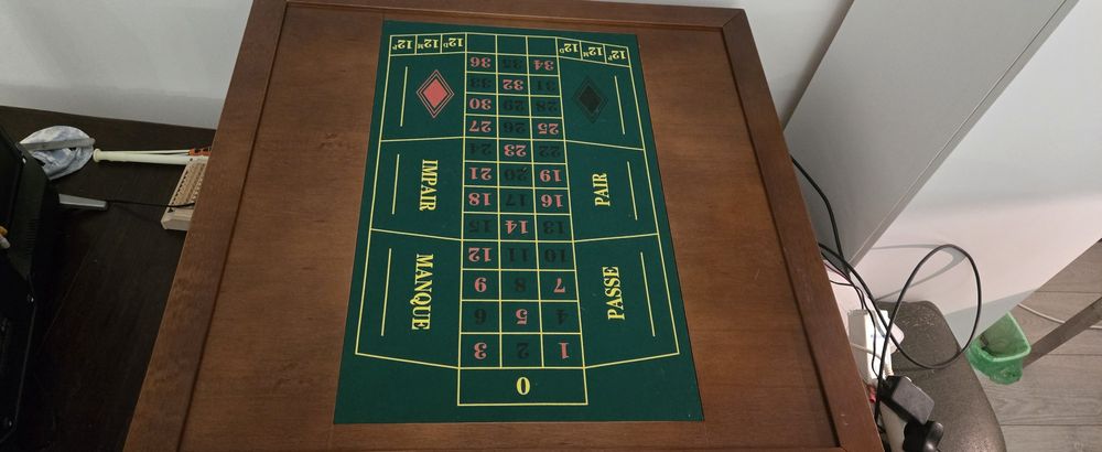 Продам игровой стол бу