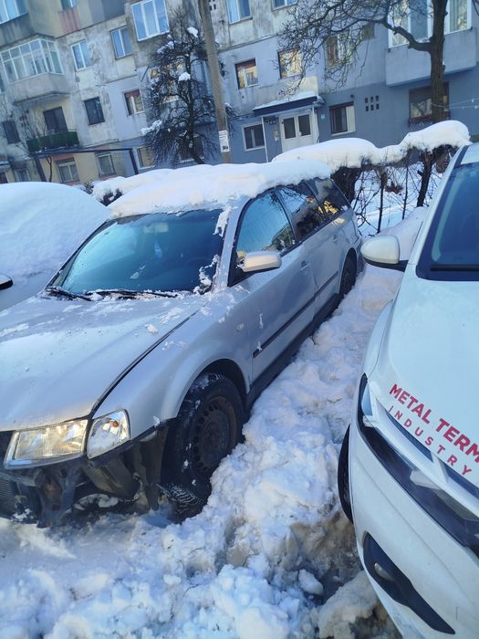 Vând Vw passat B5