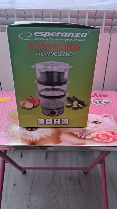 Aparat de gatit la aburi