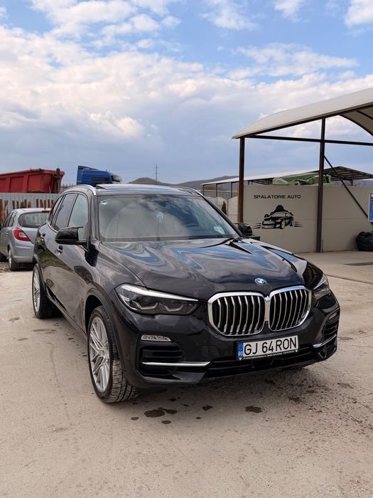 BMW X5 G05.